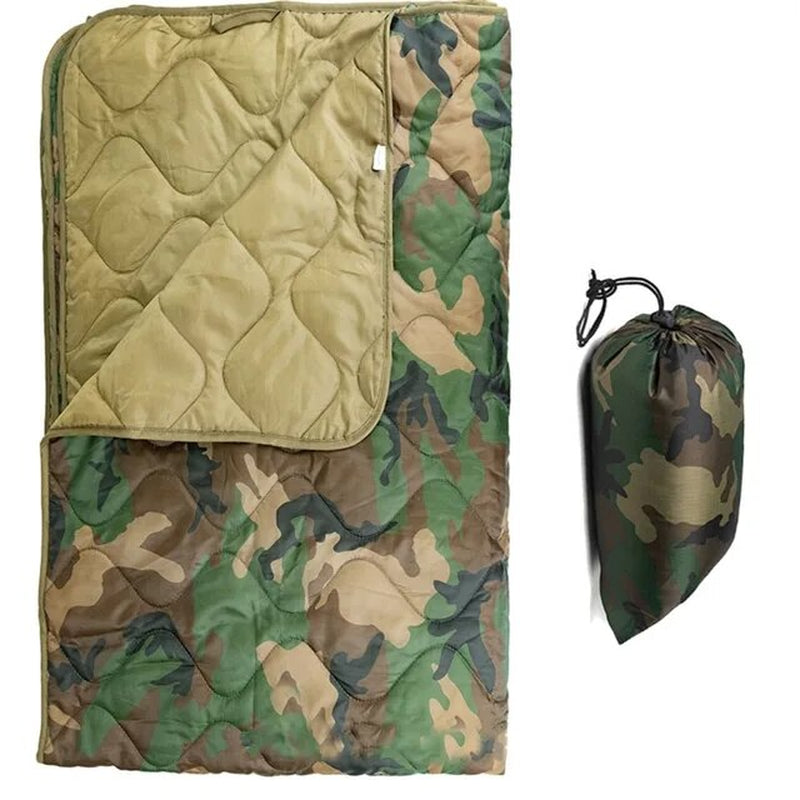 Tactical Army Poncho Liner Camouflage Water Repellent Woobie Quilted Blanket Suitable for Camping, Shooting, Hunting